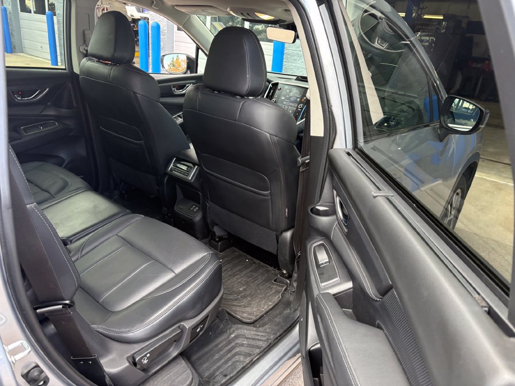 Used 2026 Subaru Ascent Limited w/ Popular Package #1 AWD/4WD image 29