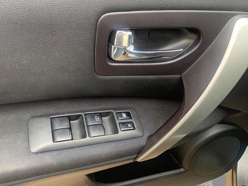 Used 2008 Nissan Rogue S image 16