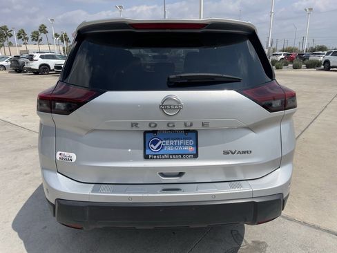 Certified 2024 Nissan Rogue SV image 4