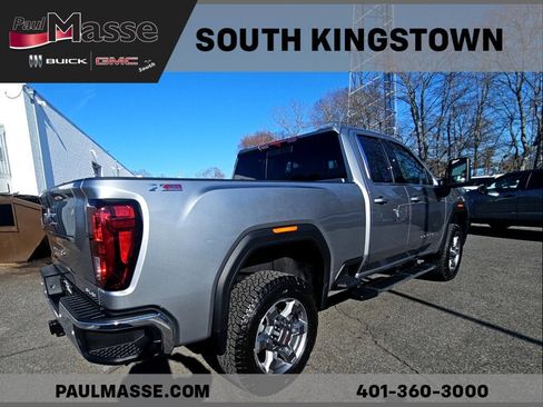 Used 2026 GMC Sierra 2500 SLE w/ SLE Value Package; image 6