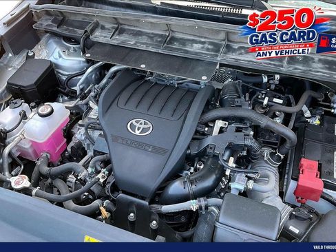 Used 2023 Toyota Highlander Platinum AWD/4WD image 32