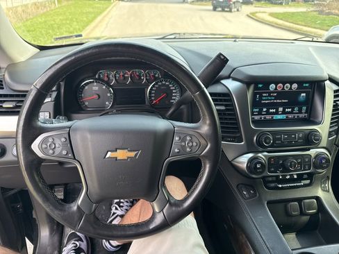 Used 2016 Chevrolet Tahoe LT w/ Luxury Package image 7