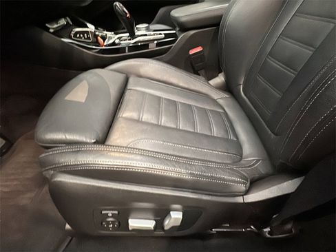 Used 2021 BMW X3 M40i image 10