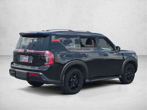 Used 2025 Nissan Armada PRO-4X AWD/4WD image 5