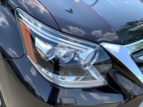 Used 2018 Lexus GX 460 Premium w/ Premium Package AWD/4WD image 26