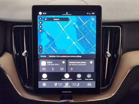 New 2026 Volvo XC60 B5 Plus w/ Protection Package Premier image 17