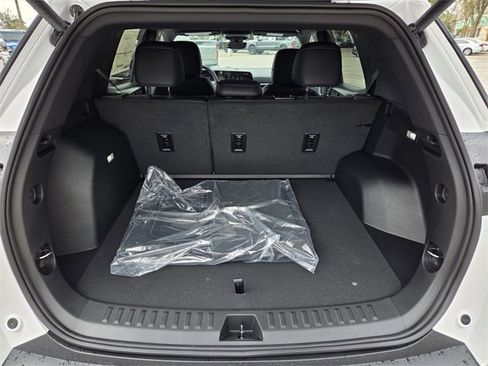 New 2026 Chevrolet Equinox LT image 22