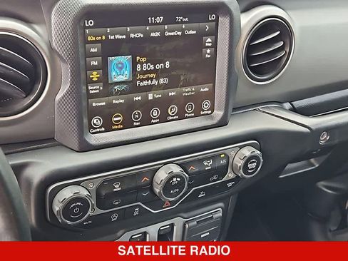 Used 2021 Jeep Wrangler Sport AWD/4WD image 27