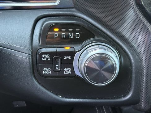 Used 2022 RAM 1500 Limited AWD/4WD image 19