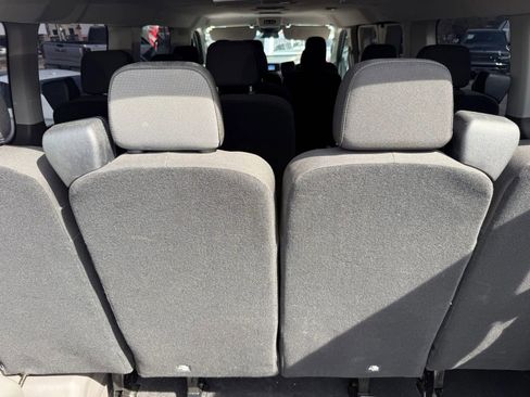 Used 2021 Ford Transit 350 XLT RWD image 17