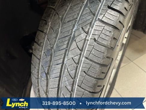 Used 2023 Ford Explorer Limited w/ Limited Technology Package image 31