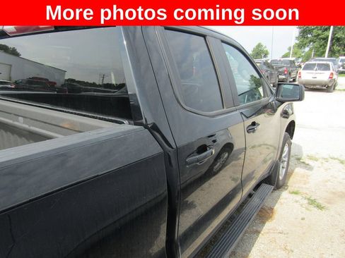 Used 2020 Chevrolet Silverado 1500 RST w/ RST 2.7L Value Package AWD/4WD image 6