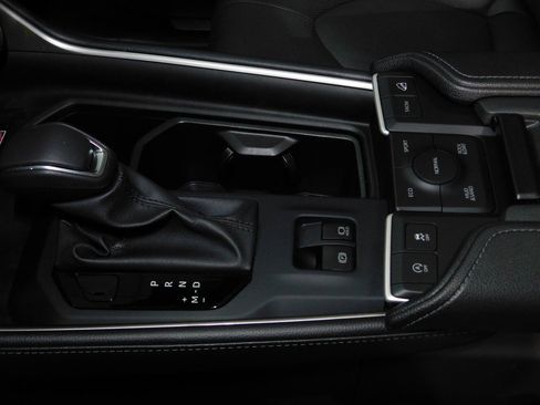 Used 2024 Toyota Grand Highlander Limited image 37