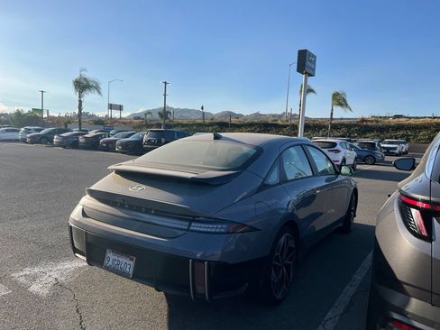 Used 2023 Hyundai Ioniq 6 SEL RWD image 7