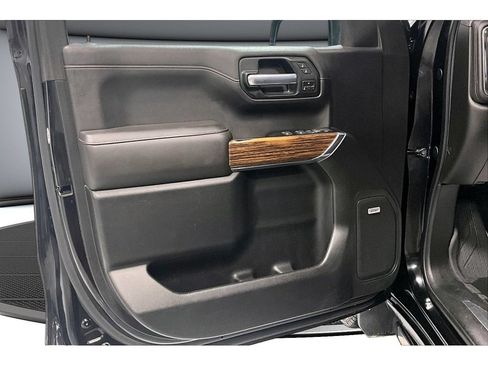 Used 2019 Chevrolet Silverado 1500 High Country AWD/4WD image 25