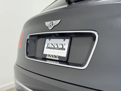 Used 2018 Bentley Bentayga Activity AWD/4WD image 40