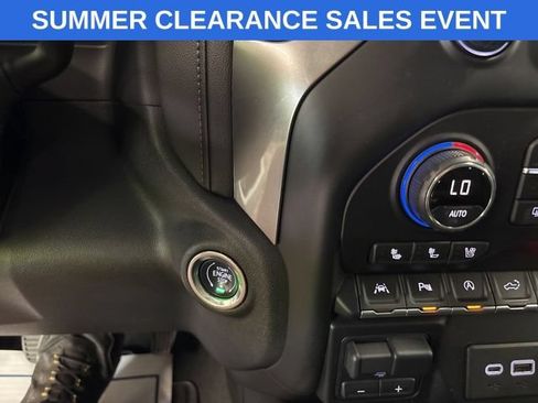 Used 2020 Chevrolet Silverado 1500 LTZ w/ LTZ Premium Package AWD/4WD image 16