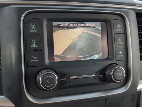 Certified 2024 RAM 1500 Classic SLT AWD/4WD image 18