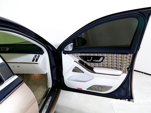 Used 2023 Mercedes-Benz Maybach S 680 4MATIC w/ Manufaktur Leather Package image 31