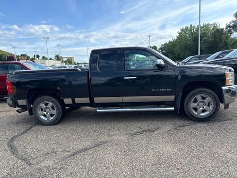 Used 2013 Chevrolet Silverado 1500 LT w/ All-Star Edition AWD/4WD image 2