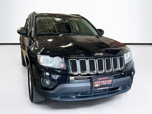 Used 2016 Jeep Compass Sport AWD/4WD image 3