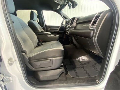 Used 2024 RAM 2500 Big Horn w/ Off Road Package image 25
