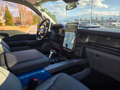 New 2025 Ford F150 Lightning Flash image 25