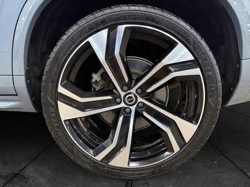 Used 2021 Volvo XC90 T8 R-Design w/ Advanced Package image 14