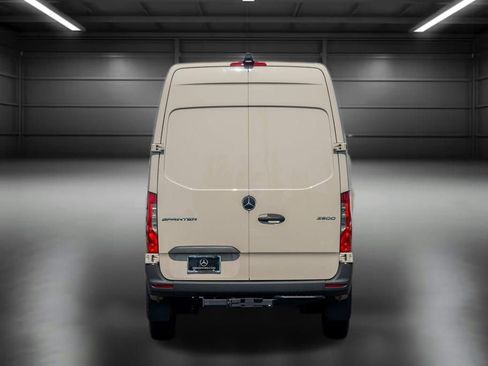 Used 2024 Mercedes-Benz Sprinter 144 Cargo image 4