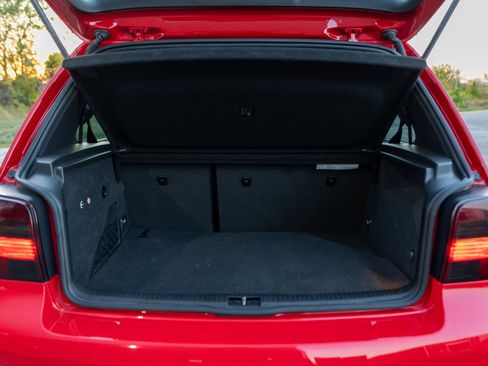 Used 2004 Volkswagen R32 image 33