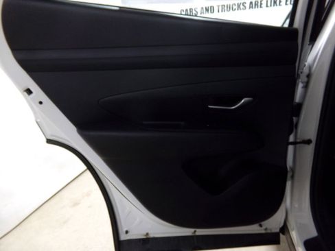 Used 2025 Hyundai Tucson SEL image 12