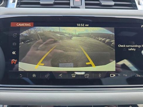 Certified 2022 Land Rover Range Rover Sport SVR image 17