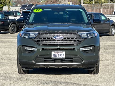 Certified 2022 Ford Explorer XLT w/ Equipment Group 202A image 10