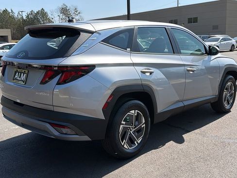 New 2026 Hyundai Tucson Blue SE AWD/4WD image 6