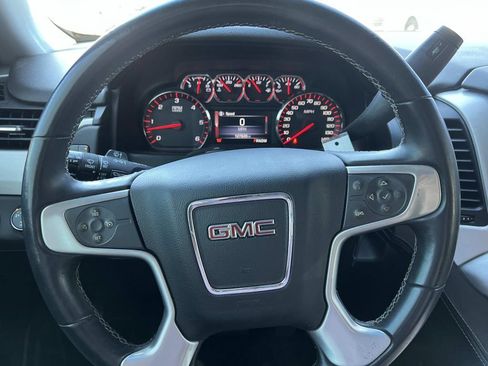 Used 2016 GMC Yukon SLE w/ Convenience Package AWD/4WD image 17