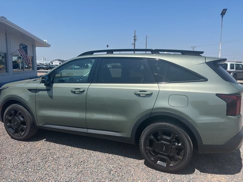 Used 2024 Kia Sorento X-Line EX AWD/4WD image 7