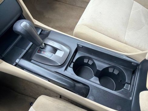 Used 2010 Honda Accord LX-P image 21