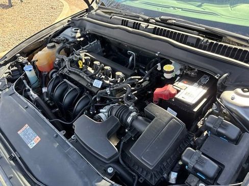 Used 2015 Ford Fusion SE FWD image 30