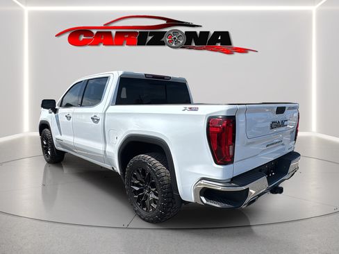 Used 2021 GMC Sierra 1500 SLT w/ SLT Convenience Package AWD/4WD image 9