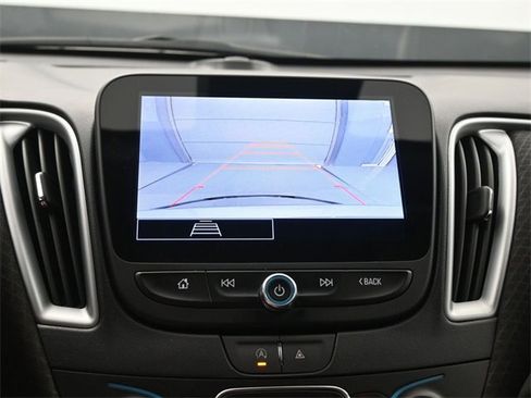 Used 2023 Chevrolet Malibu LT image 7