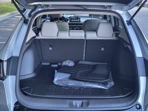 Certified 2027 Honda HR-V EX-L image 4