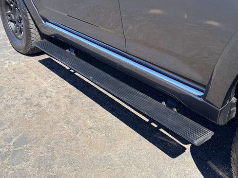 Used 2016 Toyota 4Runner Limited AWD/4WD image 13
