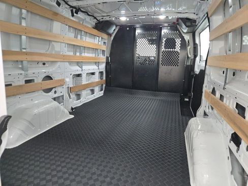 Used 2024 Ford Transit 250 Low Roof w/ Exterior Upgrade Package image 18