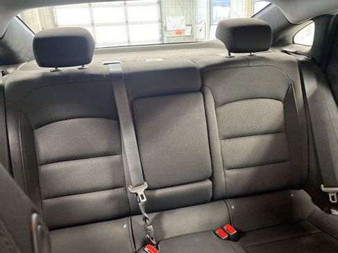 Used 2018 Chevrolet Malibu LT image 22