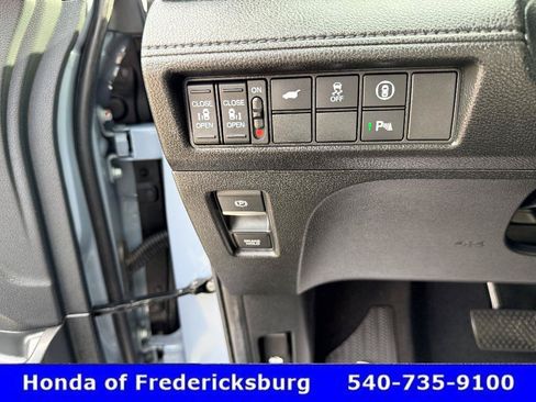 Certified 2024 Honda Odyssey Elite image 47