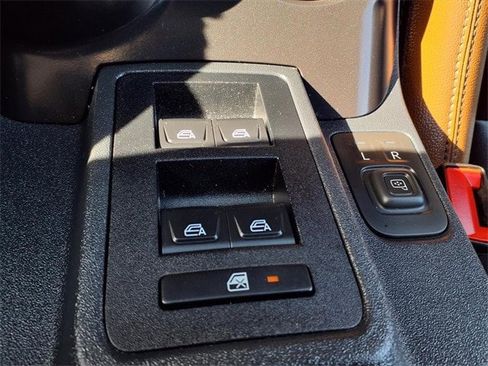 Certified 2024 Ford Bronco Outer Banks image 19