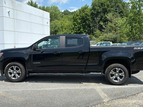 Used 2019 Chevrolet Colorado Z71 AWD/4WD image 4