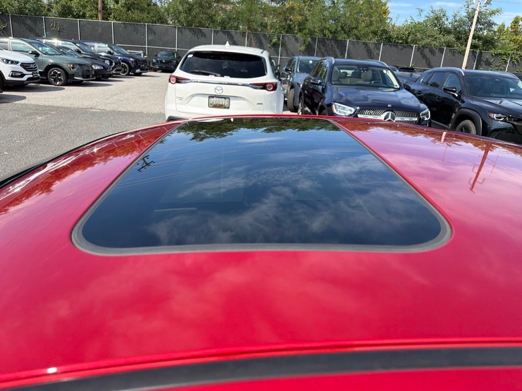 Used 2016 MAZDA MAZDA3 i Touring FWD image 7