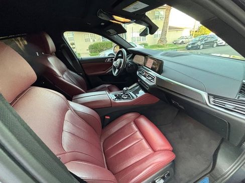 Used 2021 BMW X6 M50i w/ Executive Package image 44
