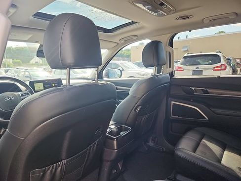 Used 2021 Kia Telluride EX w/ EX Premium Package AWD/4WD image 25